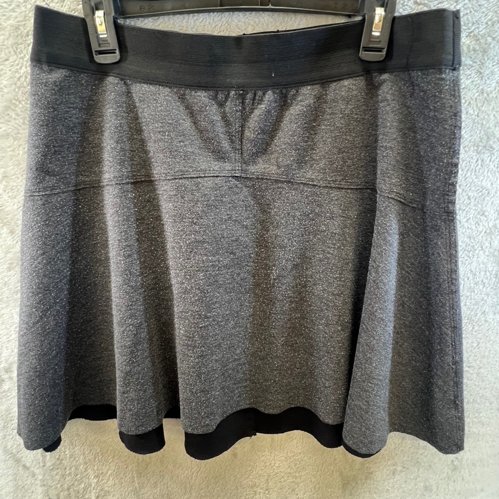 Simply Vera‎ Vera Wang Skirt Womens L Gray Black Fit Flare Skater Academia